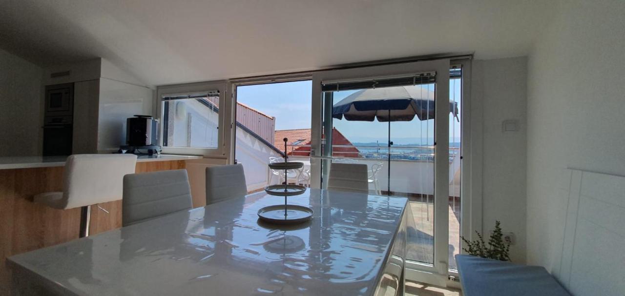 Atico En Apartamentos O Grove Centro Exteriör bild